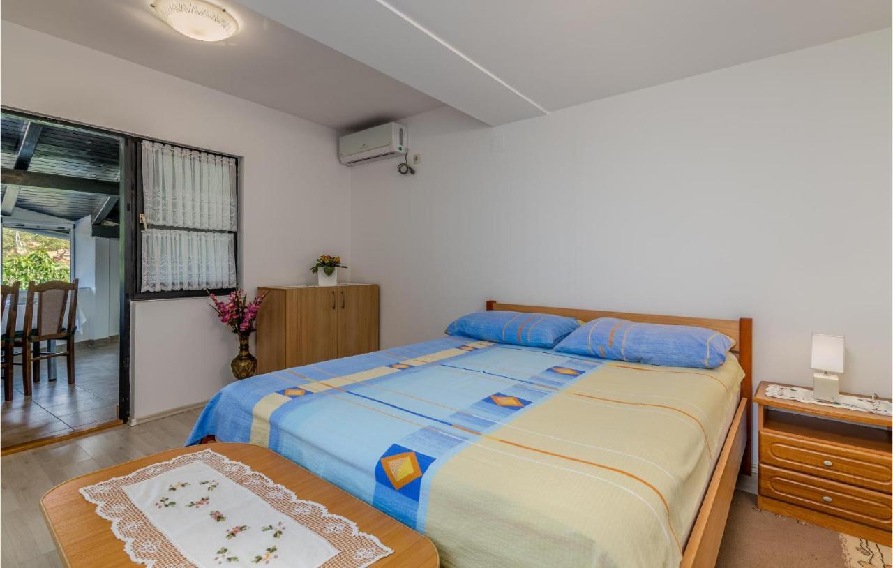 Amazing Apartment In Zupanje With Wifi Dış mekan fotoğraf