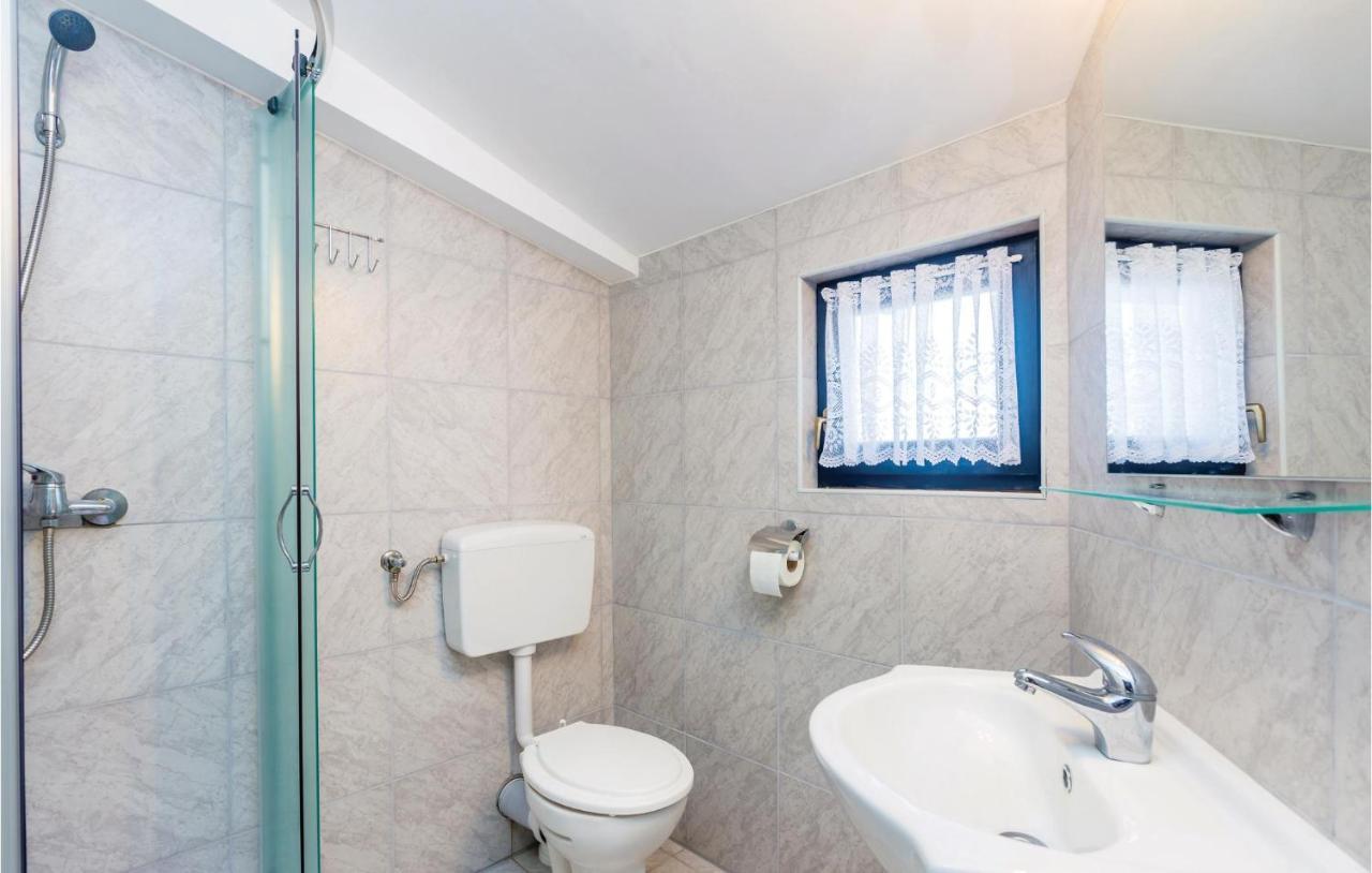 Amazing Apartment In Zupanje With Wifi Dış mekan fotoğraf