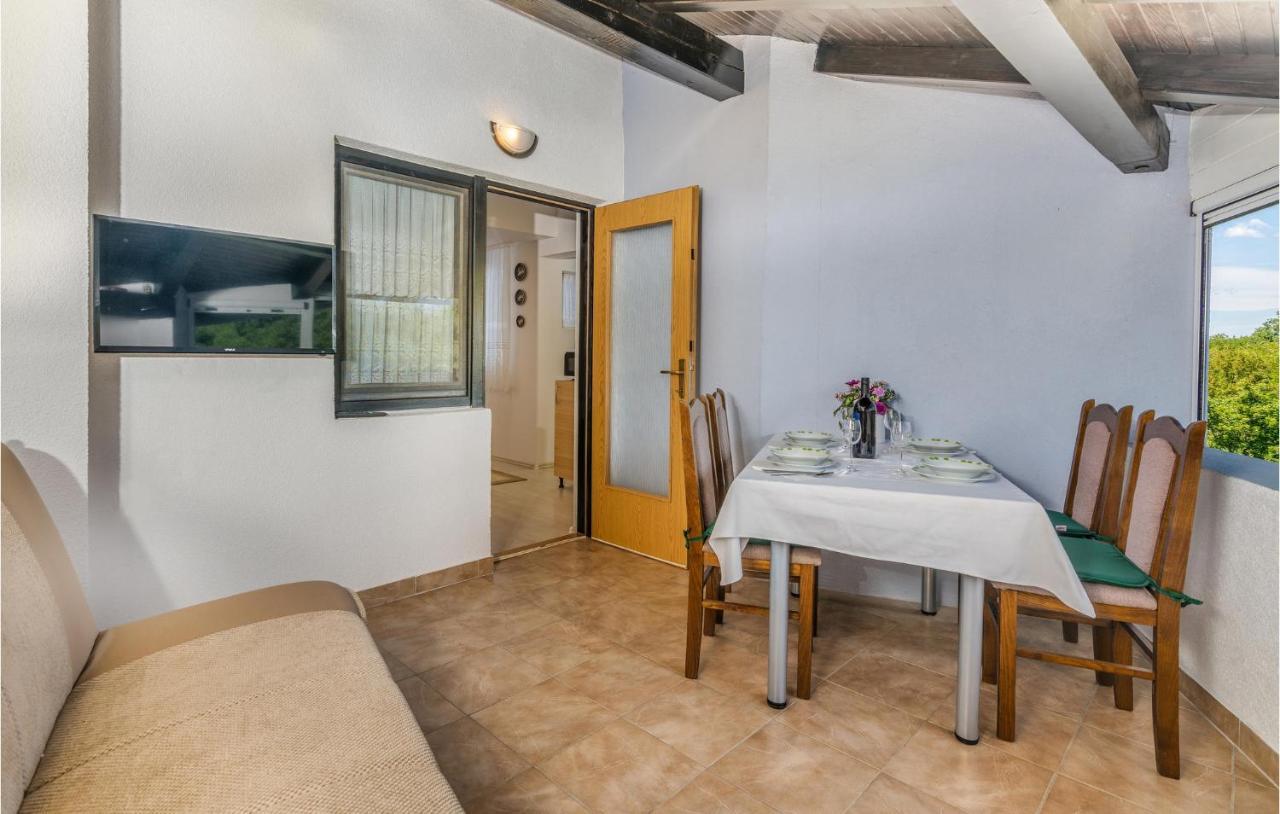 Amazing Apartment In Zupanje With Wifi Dış mekan fotoğraf